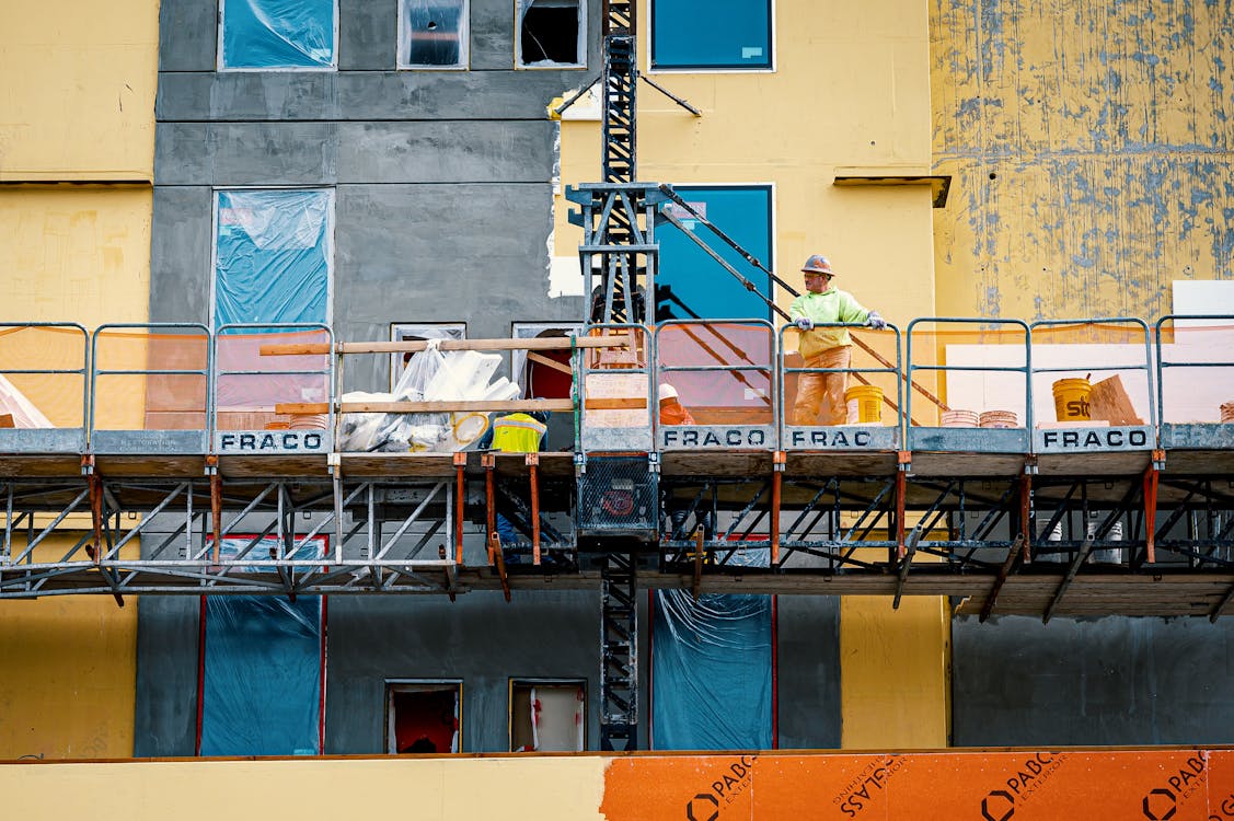 Prishtina Business Park Tower — Commercial scaffolding project in Prishtina, Kosovo
